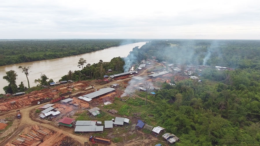 លោក​ឧកញ៉ាគិតម៉េង​ប្រធានសភាពា​ណិជ្ជកម្មនិង​ជាប្រធានក្រុមហ៊ុនយ​ករ៉ូយ៉ាលគ្រុ​បនិងជា​មេឈ្មួញព្រៃ​ឈើធំជា​ងគេ​ទទួល​សិទ្ធកាប់ឈើ​សំអាតបាត​អាងវ៉ារីអគ្គិសនី​សេសាន២ចំណេ​ញកប់​ក្តោ​ង